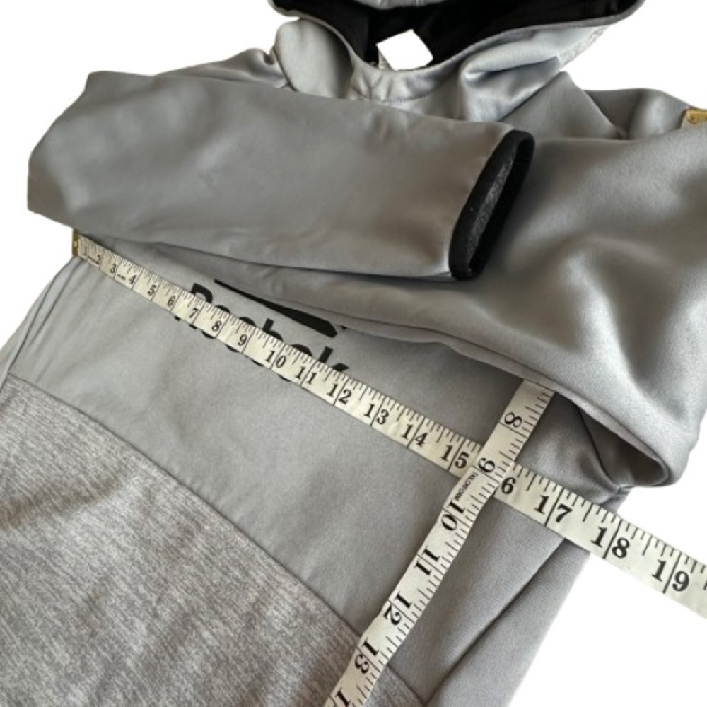 Reebok Kids Boy's L(10/12) Gray & Black Logo Sleeved Pullover Hooded Sporty Top - Picture 9 of 12